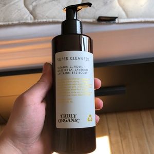 Truly Organic Face Wash